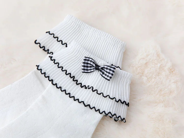 Frilly Ruffle  Bowknot Lace Sock