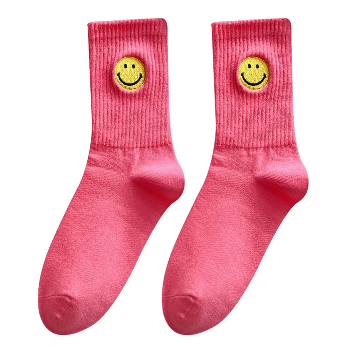 solid-color-medium-tube-socks-for-womens-fresh-smiling-face-pattern-simple-style-comfortable-breathable-girl-socks