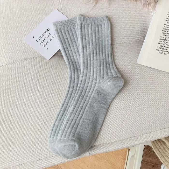 New Winter Fashion Solid Colour Socks