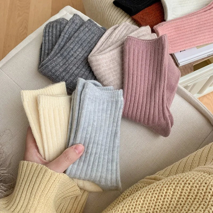 New Winter Fashion Solid Colour Socks