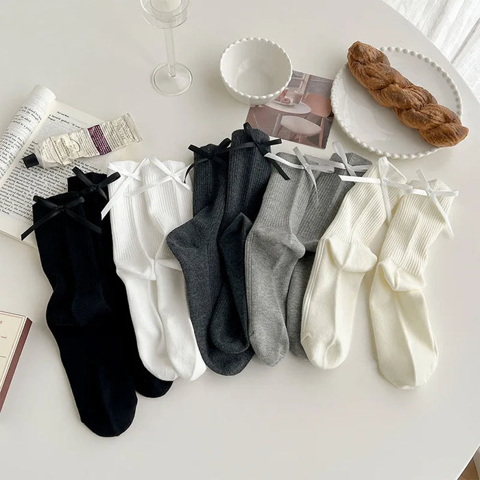 Sweet Bowknot Tied Middle Tube Socks Women Heel Bow Socks