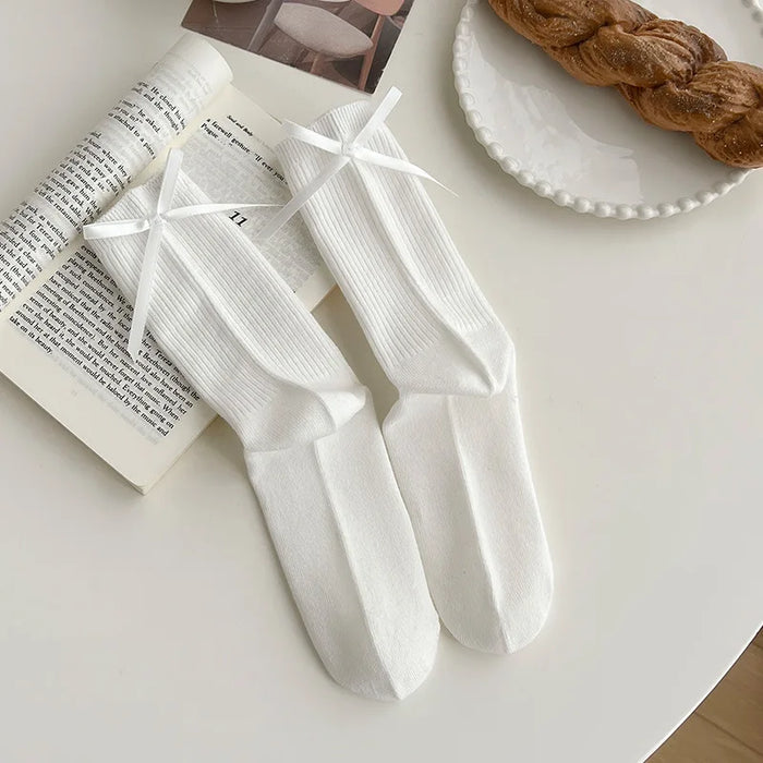 Sweet Bowknot Tied Middle Tube Socks Women Heel Bow Socks
