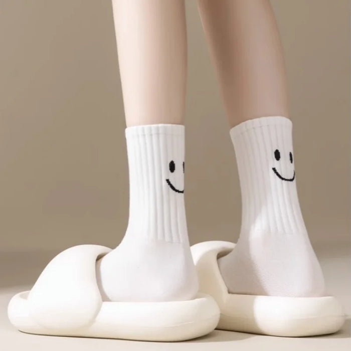 Smile Face Socks Women's Fashion Mid-Calf Socks