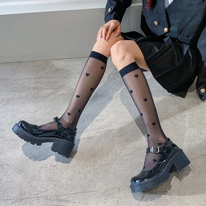 korean-jk-school-black-white-socks-for-women-sexy-girls-heart-print-socks-college-style-fishnet-stockings-knee-high-stockings