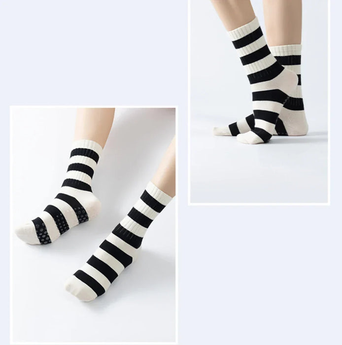 Lucky stripes yoga
