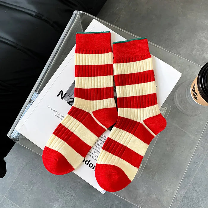 Various Stylish Cotton Medium Tube Design Socks