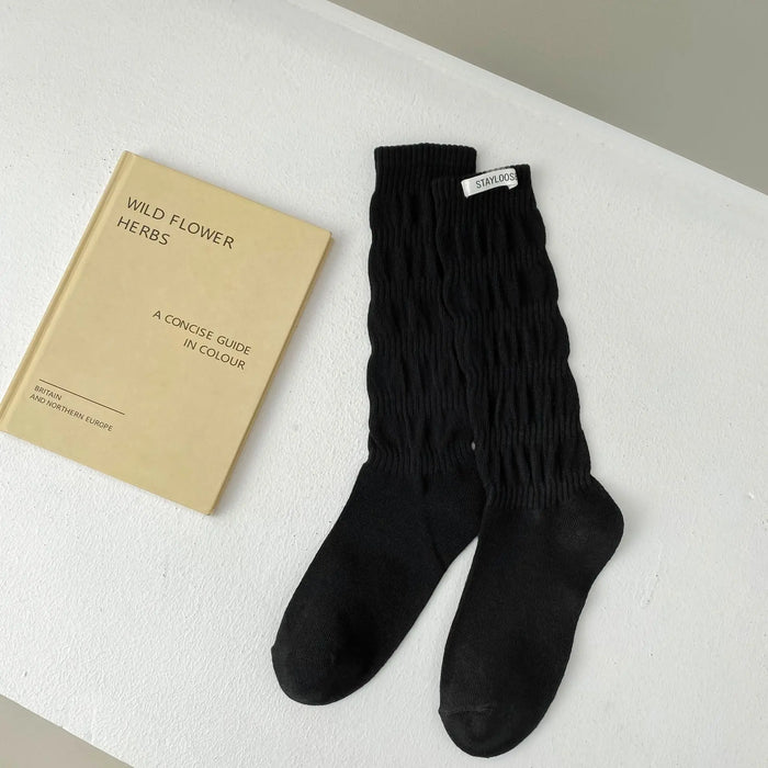 1-pairs-fashion-cool-lolita-woman-cute-warm-socks-set-female-lady-autumn-winter-knitted-long-black-white-socks-for-women1-pairs-fashion-cool-lolita-woman-cute-warm-socks-set-female-lady-autumn-winter-knitted-long-black-white-socks-for-women