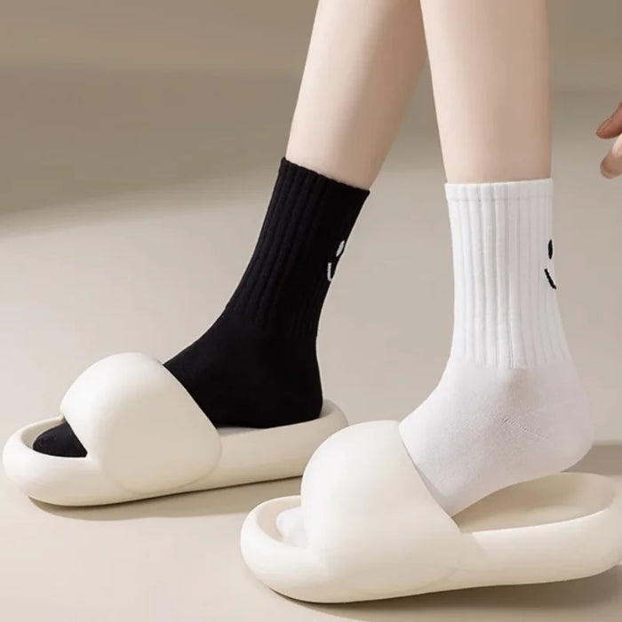 Smile Face Socks Women's Fashion Mid-Calf Socks
