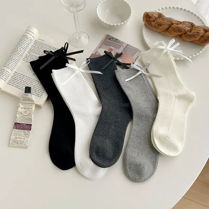 Sweet Bowknot Tied Middle Tube Socks Women Heel Bow Socks