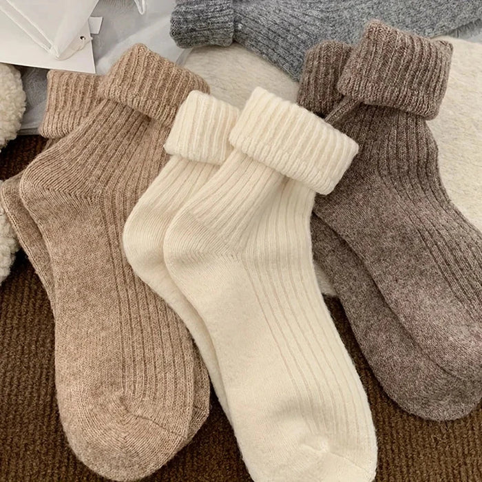 5-pairs-of-mixed-color-autumn-and-winter-striped-thick-warm-retro-coffee-womens-socks-dopamine-womens-mid-tube-socks