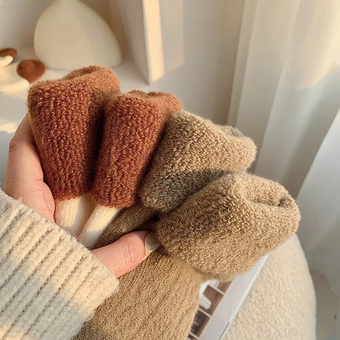4-pairs-of-cashmere-socks-for-women-autumn-and-winter-plus-velvet-thickened-mid-tube-socks-warm-long-socks