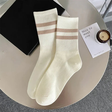 women-socks-japanese-fashion-autumn-new-novelty-candy-color-cotton-sports-crew-socks-for-girls-preppy-style-striped-socks-casual
