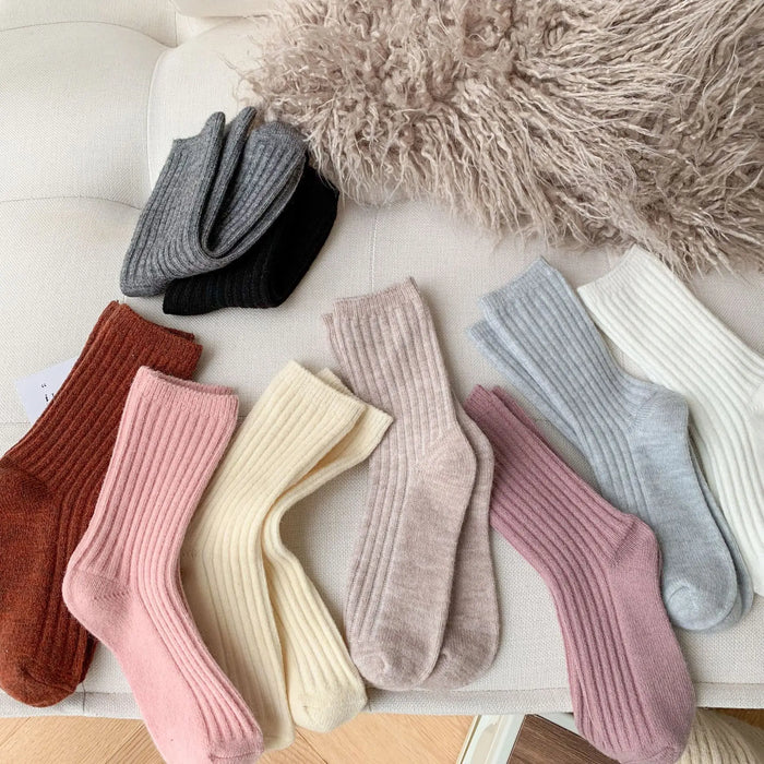 New Winter Fashion Solid Colour Socks