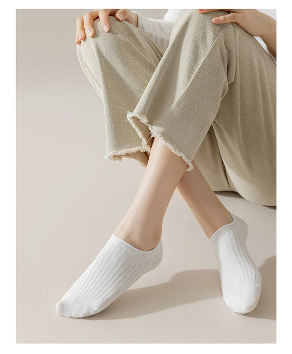 4-10-pairs-of-womens-socks-cream-thin-boat-socks-solid-color-non-slip-shallow-socks-simple-ins-tide-spring-and-summer-invisible