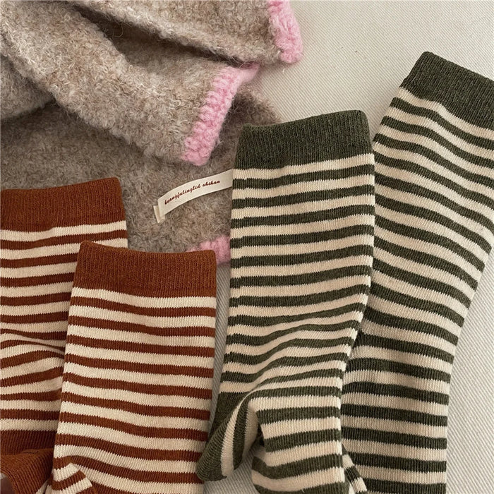 Striped Cotton Socks Women’s Breathable Middle Tube Socks