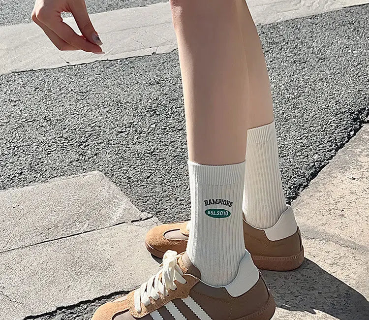 Embroidery Fashion Sports Women Socks Ins Designer