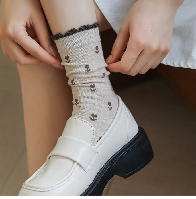 Long Breathable Retro Female Flower Socks