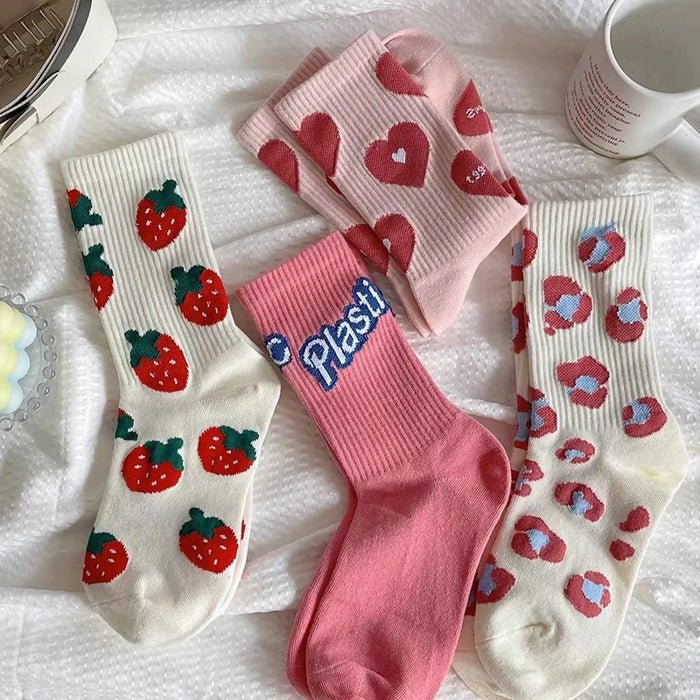 Women's Floral Heart Print Crew Socks