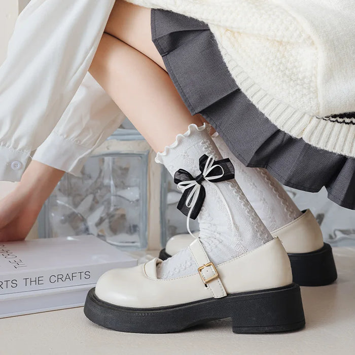 Sweet Bowknot Tied Middle Tube Socks Women Heel Bow Socks