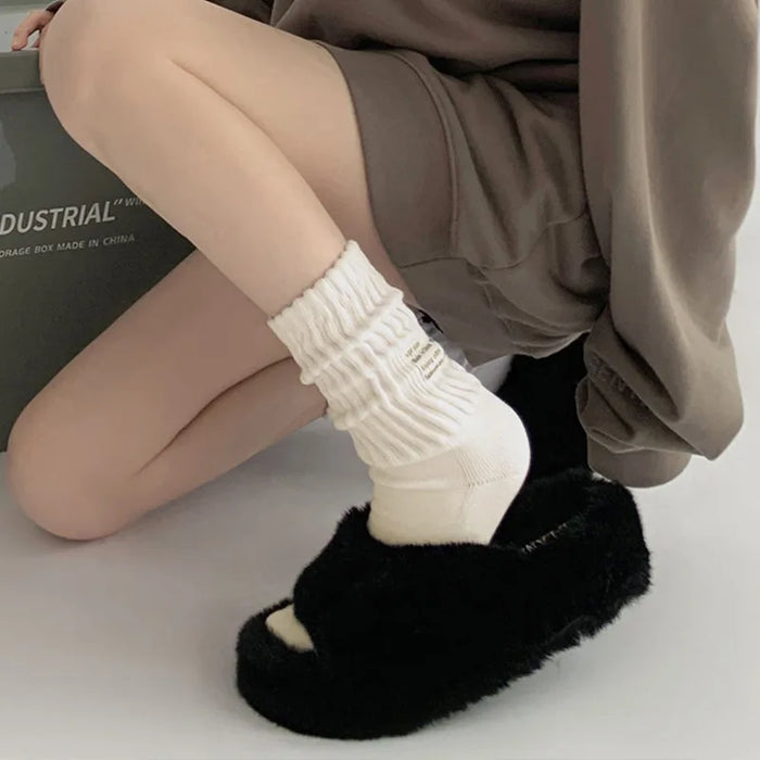 Letter Print Middle Tube Socks