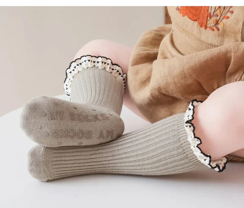 Heart Lace Princess Sock