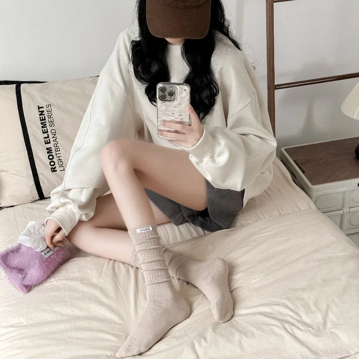 1-pairs-fashion-cool-lolita-woman-cute-warm-socks-set-female-lady-autumn-winter-knitted-long-black-white-socks-for-women