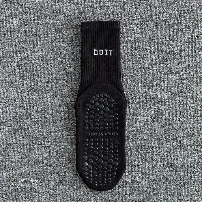 womens-fitness-floor-socks-trend-mid-length-yoga-socks-sports-socks-sweat-absorbing-and-breathable-pilates-socks