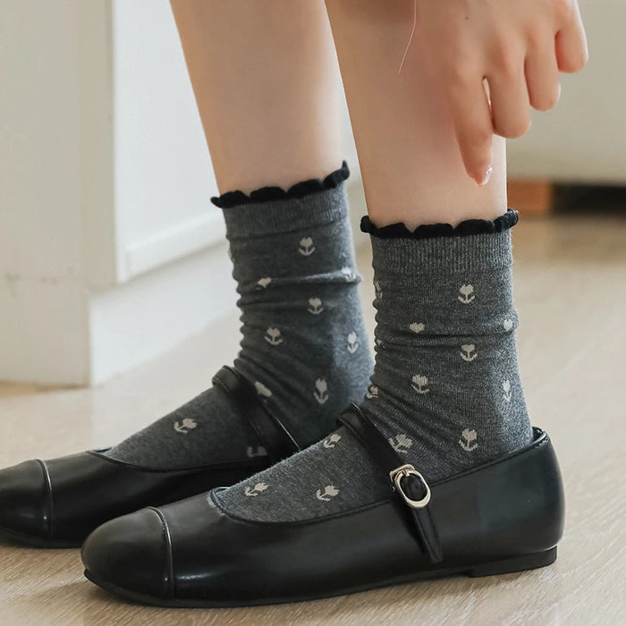 Long Breathable Retro Female Flower Socks