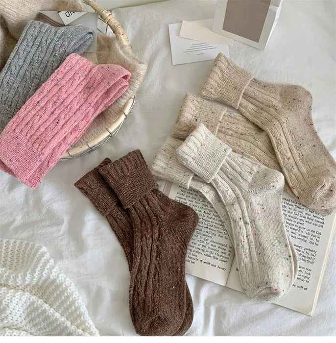 womens-socks-winter-new-novelty-fashion-japanese-style-casual-crew-socks-warm-striped-autumn-simple-wool-socks-for-girls-trendy
