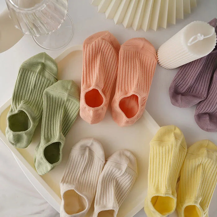 4-10-pairs-of-womens-socks-cream-thin-boat-socks-solid-color-non-slip-shallow-socks-simple-ins-tide-spring-and-summer-invisible