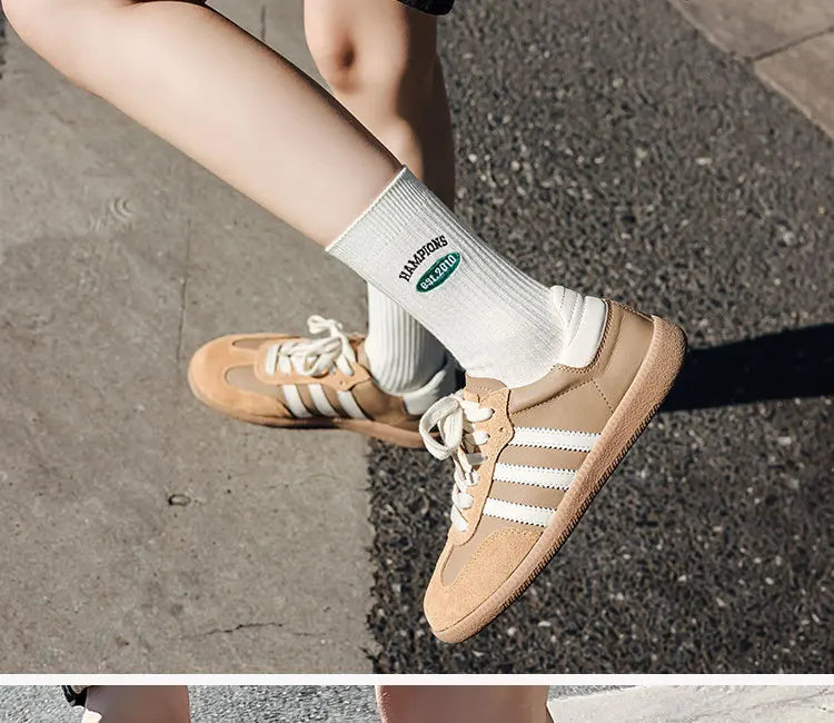 Embroidery Fashion Sports Women Socks Ins Designer