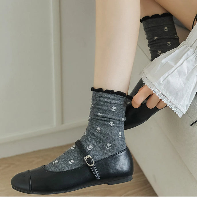 Long Breathable Retro Female Flower Socks