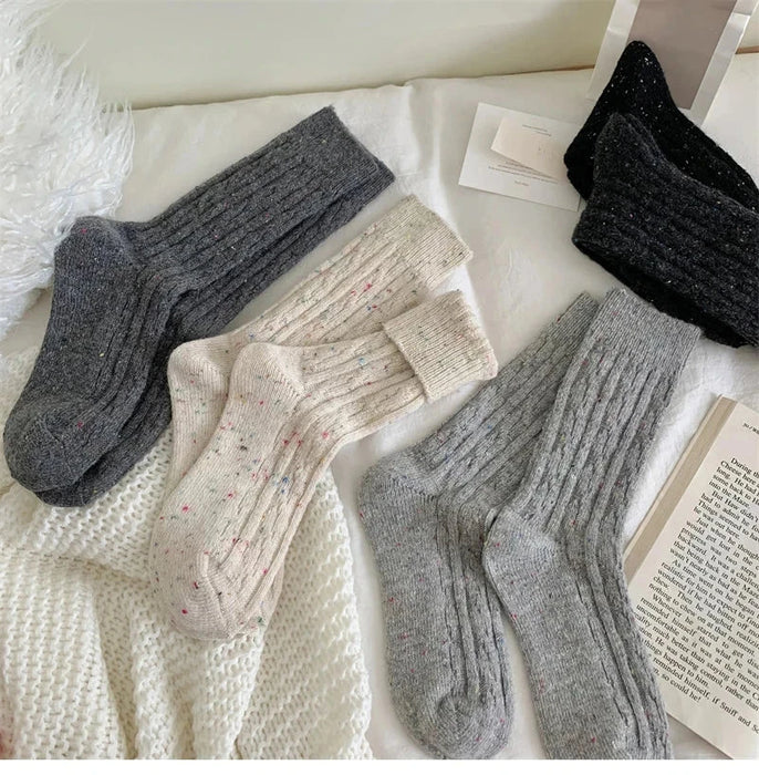 womens-socks-winter-new-novelty-fashion-japanese-style-casual-crew-socks-warm-striped-autumn-simple-wool-socks-for-girls-trendy