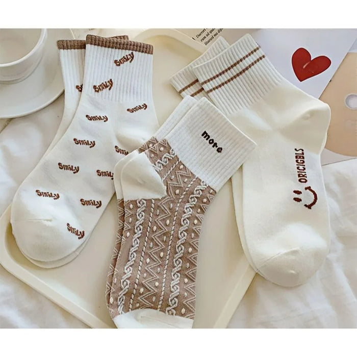 1-5-pairs-womens-mid-length-socks-autumn-and-winter-trendy-socks-trendy-letter-long-breathable-socks-sports-anti-odor-socks