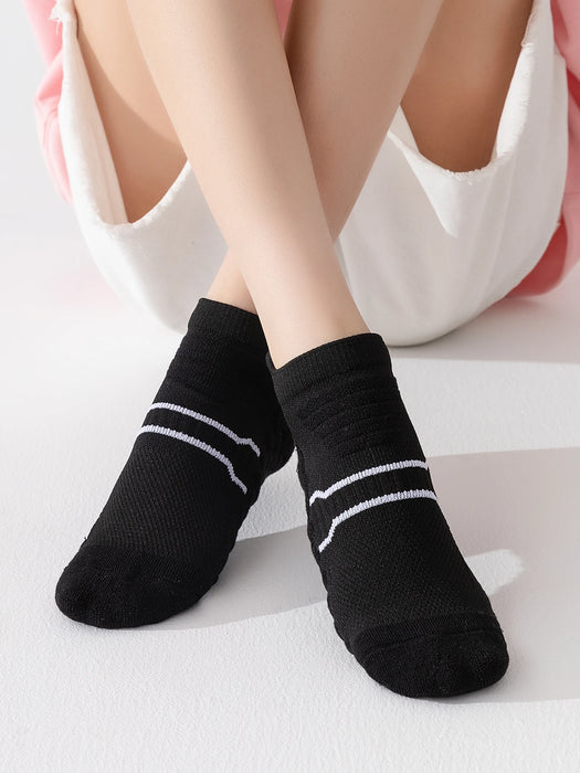 Women's sports socks