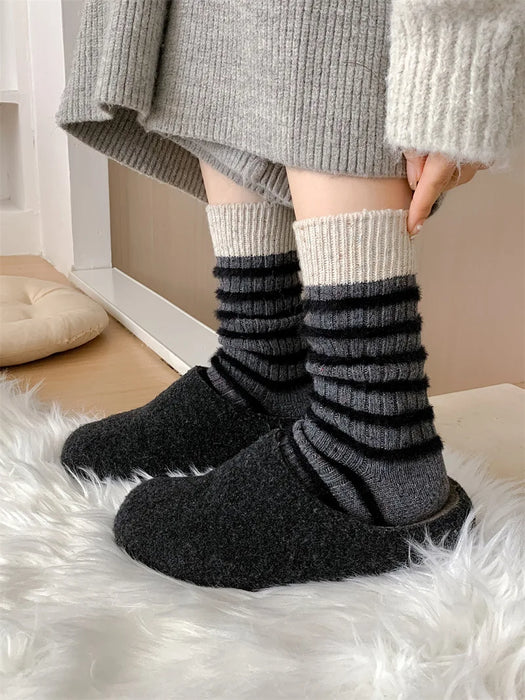 Wool Stripe Designer Socks Middle Tube