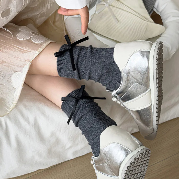 Sweet Bowknot Tied Middle Tube Socks Women Heel Bow Socks