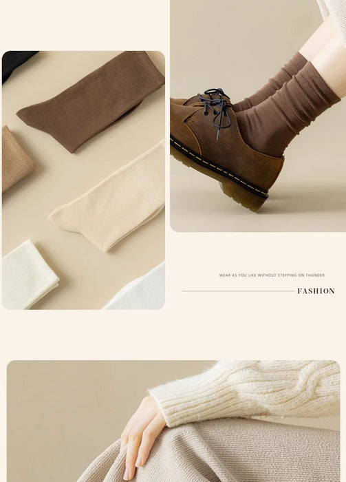 5-pairs-of-womens-socks-mid-tube-stacked-socks-solid-color-flat-bottom-casual-socks-black-and-white-spring-and-autumn-socks