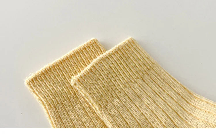 cute-womens-socks-japanese-fashion-new-spring-summer-female-simple-socks-soft-breathable-absorb-sweat-fresh-colorful-socks