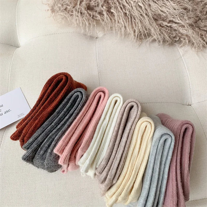 New Winter Fashion Solid Colour Socks