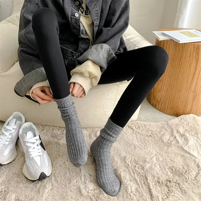 New Winter Fashion Solid Colour Socks