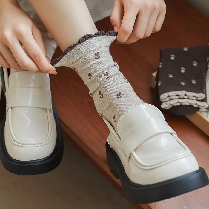 Long Breathable Retro Female Flower Socks