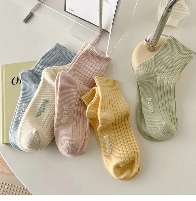 cute-womens-socks-japanese-fashion-new-spring-summer-female-simple-socks-soft-breathable-absorb-sweat-fresh-colorful-socks