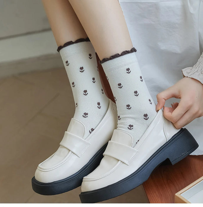 Long Breathable Retro Female Flower Socks