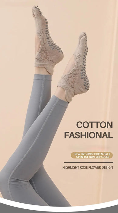 women-yoga-toe-socks-high-quality-anti-slip-five-fingers-pilates-socks-quick-dry-grip-fitness-dance-training-toe-socks-for-girls
