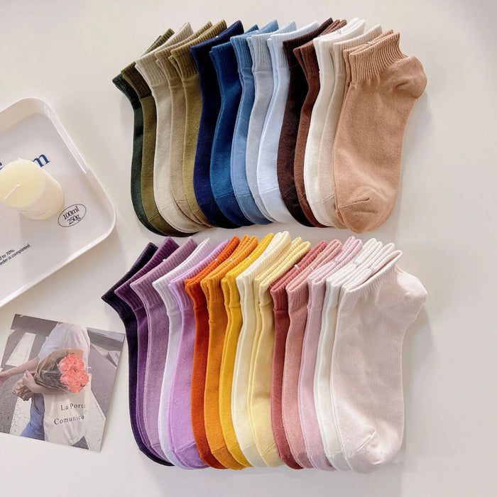 15 Pairs of Fashionable Solid Colour Short Socks