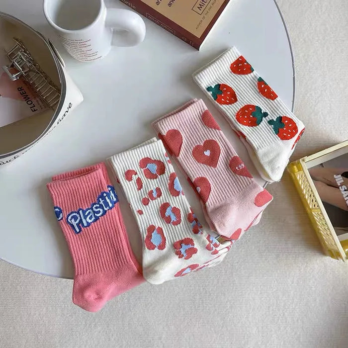 Women's Floral Heart Print Crew Socks