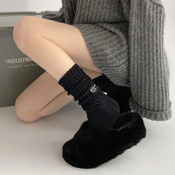 Letter Print Middle Tube Socks